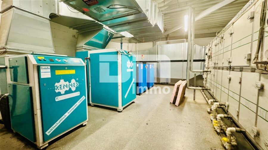 Gewerbeensemble Produktionshallen + Bürogebäude und umfangreiche Freiflächen - Kompressorraum / Abluftsystem